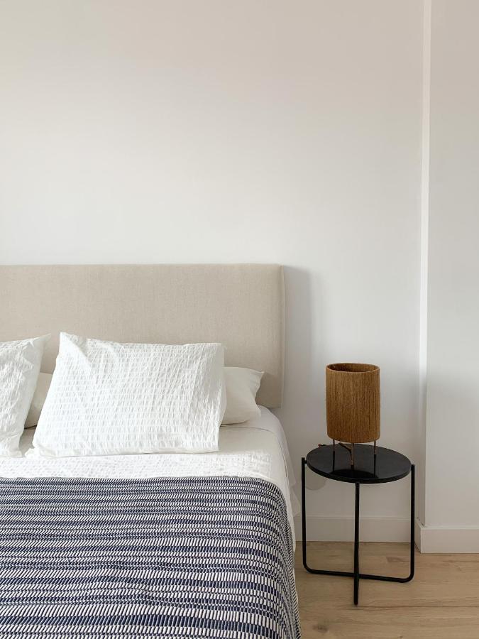 Acogedor Apartamento Con Terraza Y Parking Publico En Comillas Exterior foto